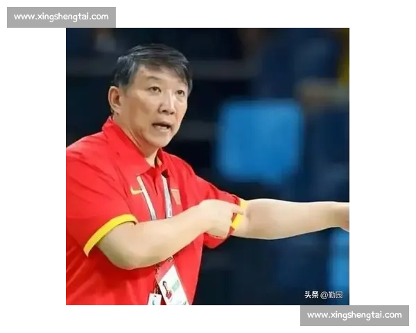 女篮外线哑火引争议！名记力挺宫鲁鸣铁腕决策，李梦缺席背后的战略博弈